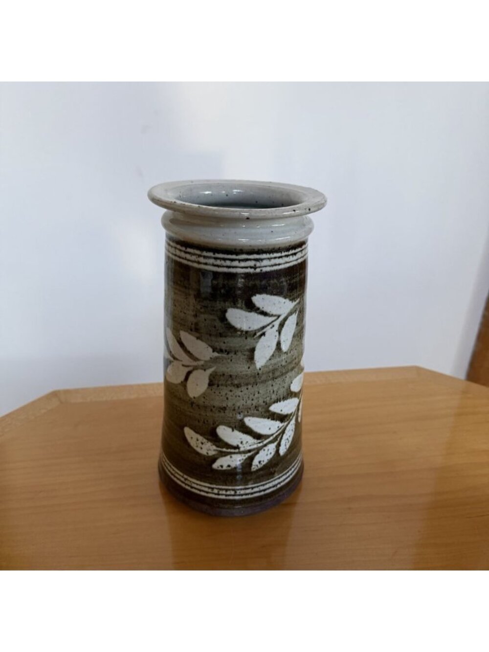 Signed Studio Art Ceramic Vase Jar Leaf Home Decor Kitchen Ladle Holder Gift
